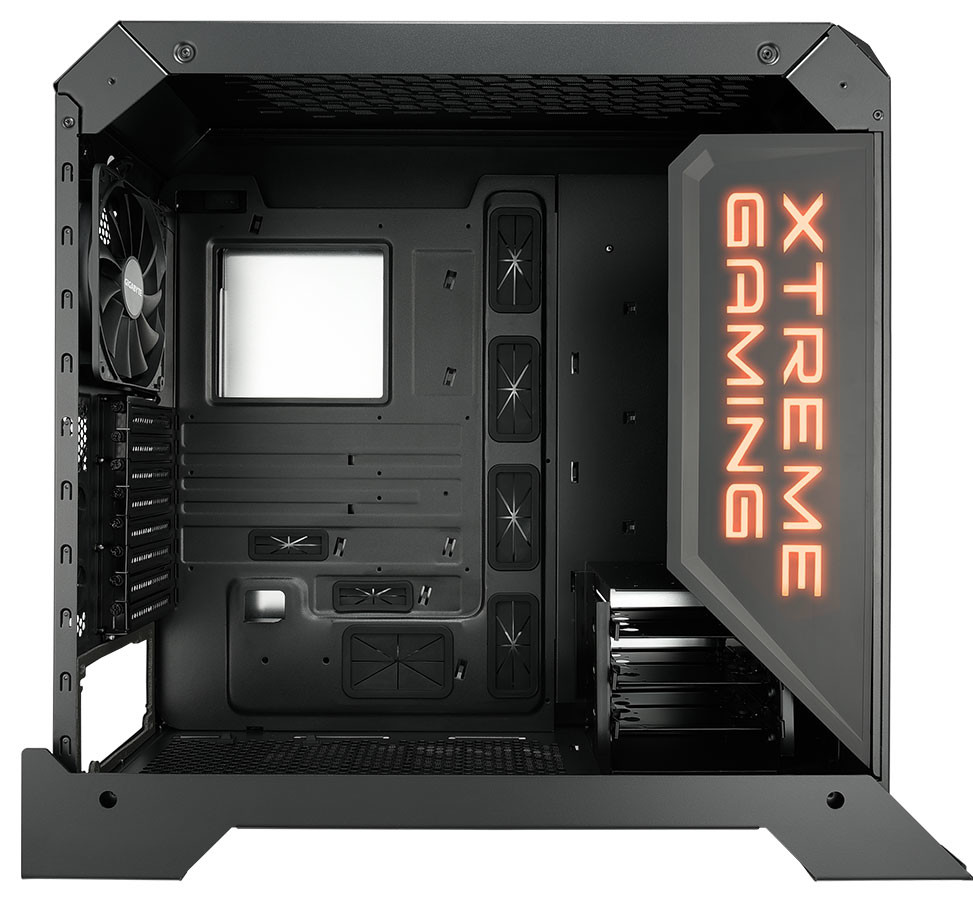 Xtreme Gaming XC700W 1